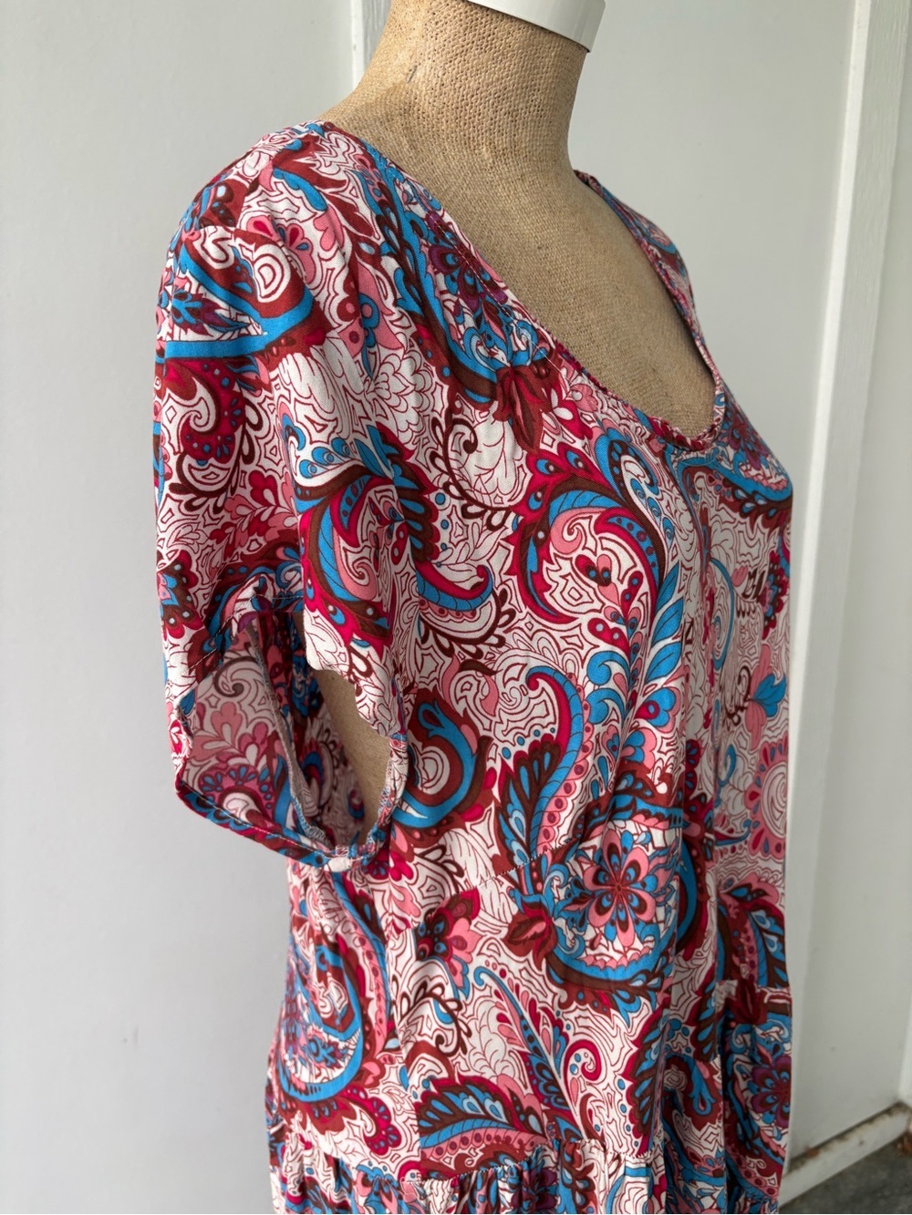 Soft Surroundings Kara Maxi Dress in Framboise Paisley 2X - Picture 7 of 10